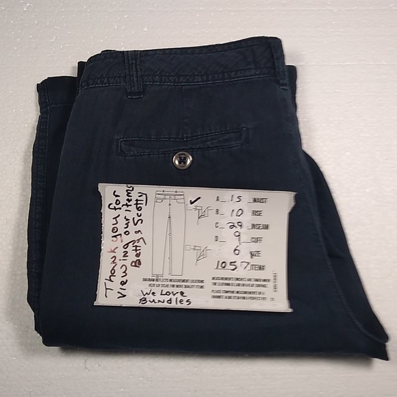 Size 6 pants. Nine and company women's pants. Made by Nine West. - Picture 5 of 5